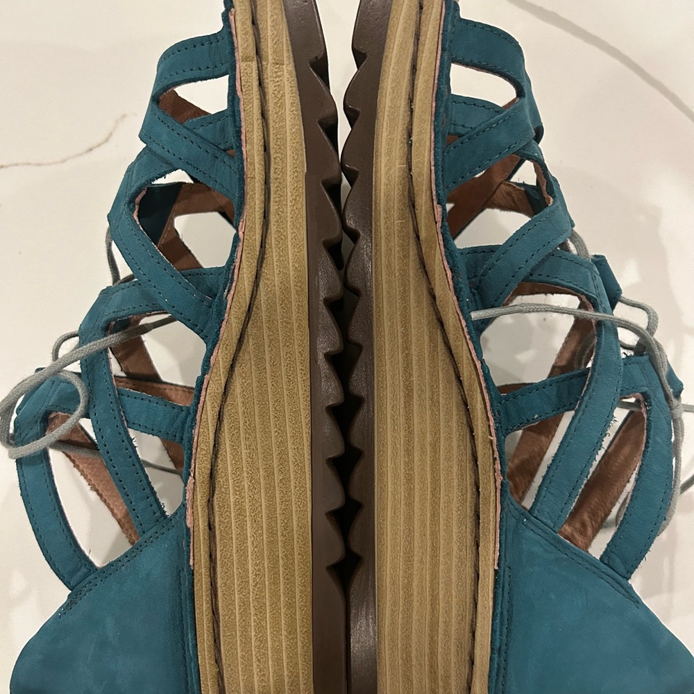 NAOT Yarrow Sandals-Teal Blue Nubuck Women’s 38- US 7. New without tag/box - Picture 3 of 9